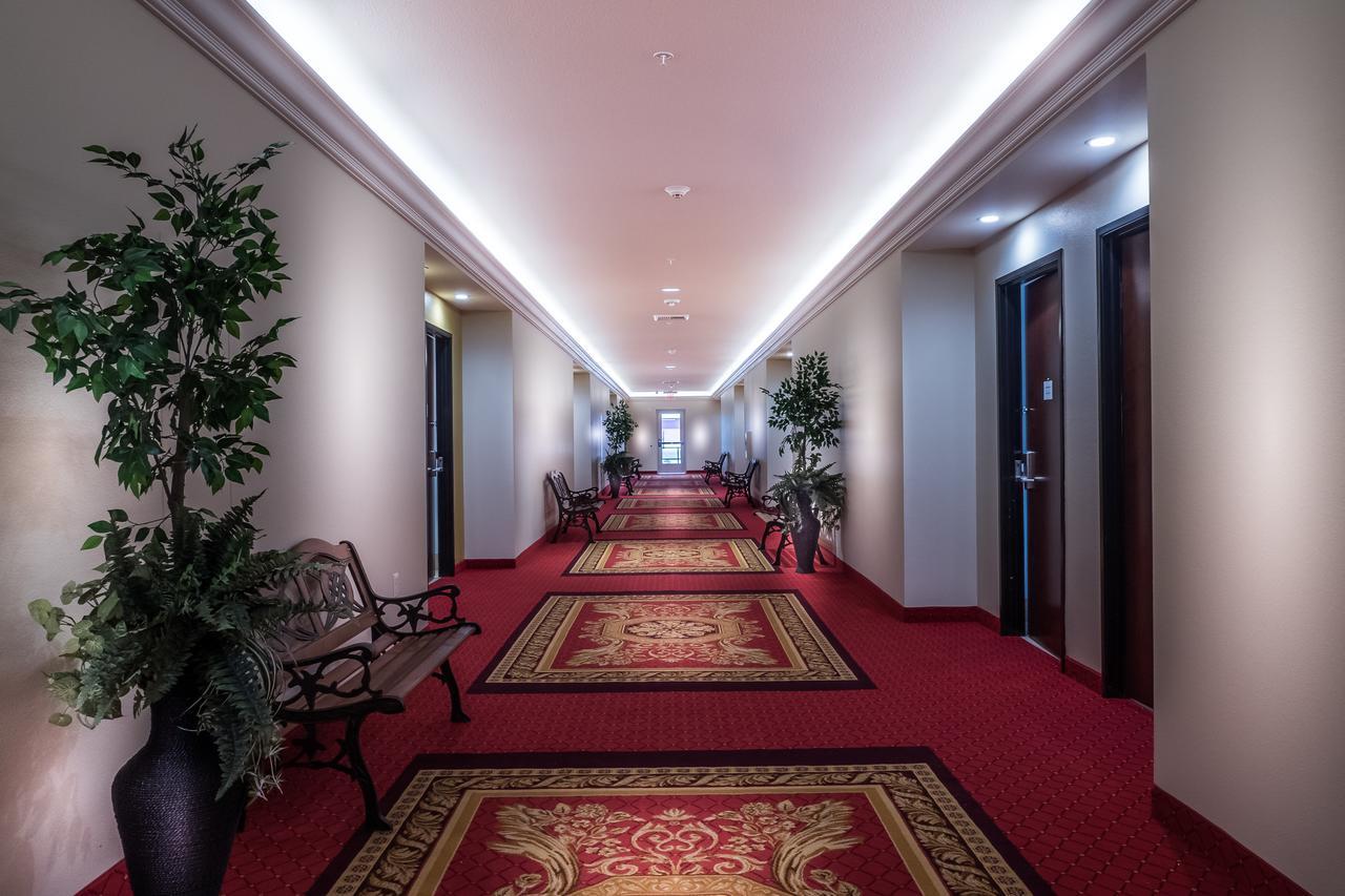 Skyline And Casino Hotel 3*