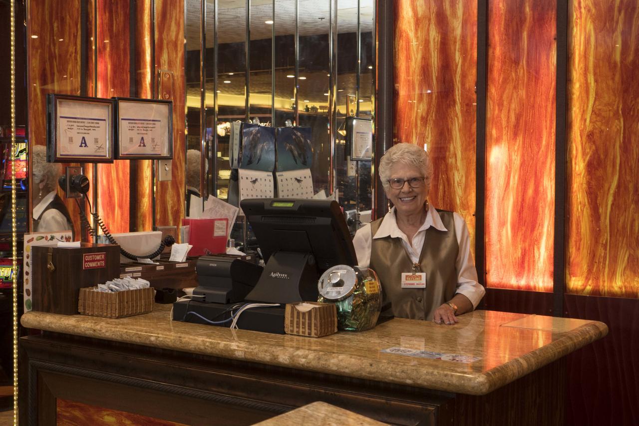 Hotel Skyline And Casino 3*