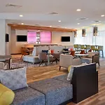 Hampton Inn & Suites Las Vegas Convention Center - No Resort Fee