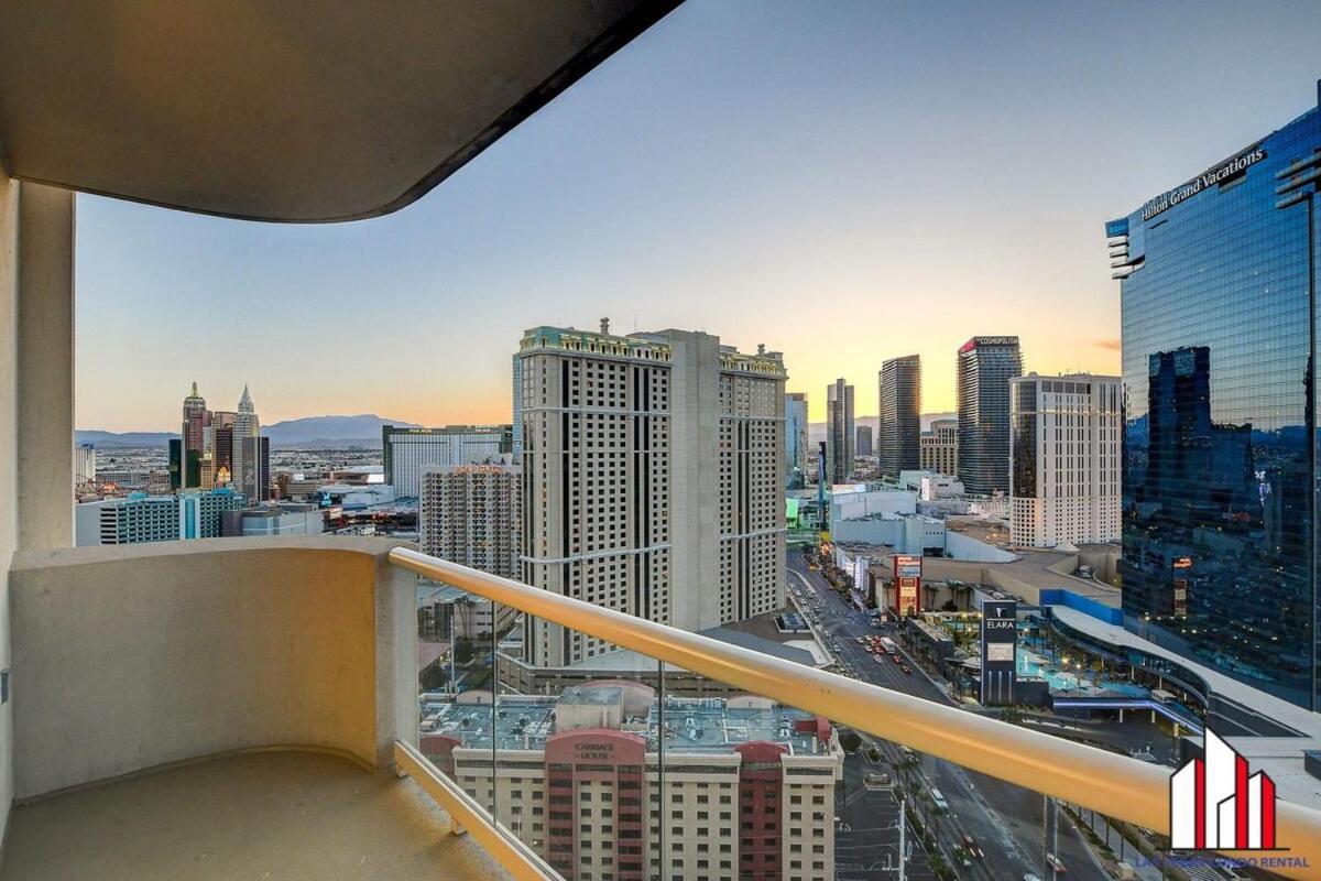 Mgm Signature-25-805 Balcony Strip Sphere F1 Views Holiday home Las Vegas