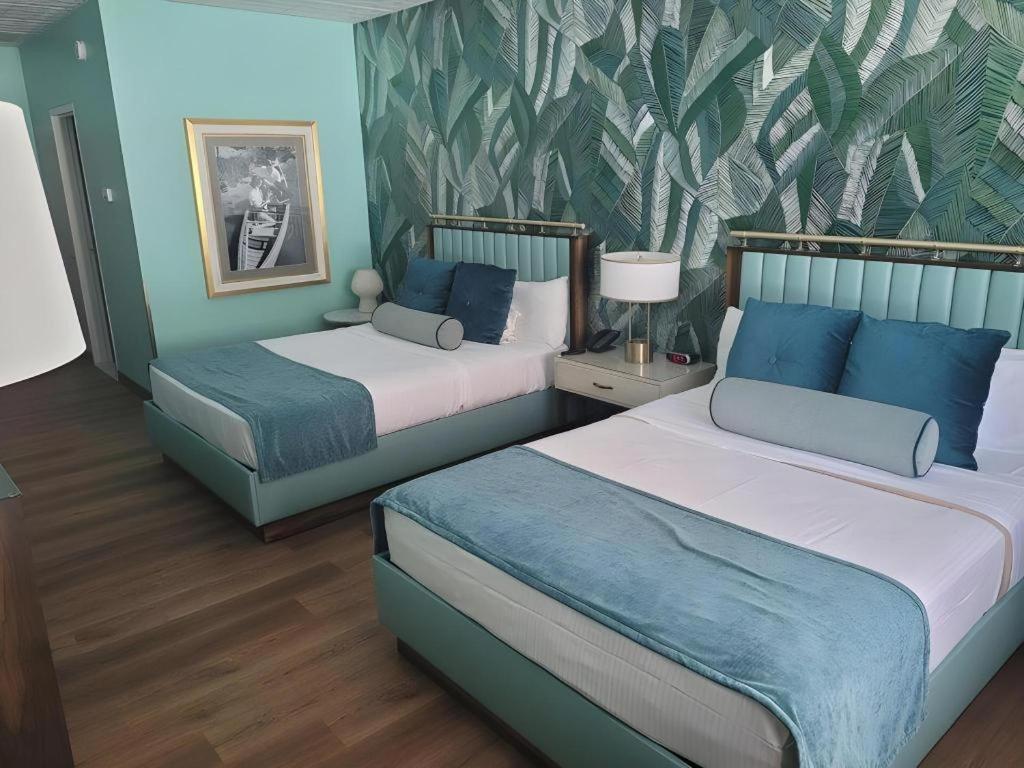 Hotel El Cortez & Casino - 21 And Over Only (adults Only) 3*