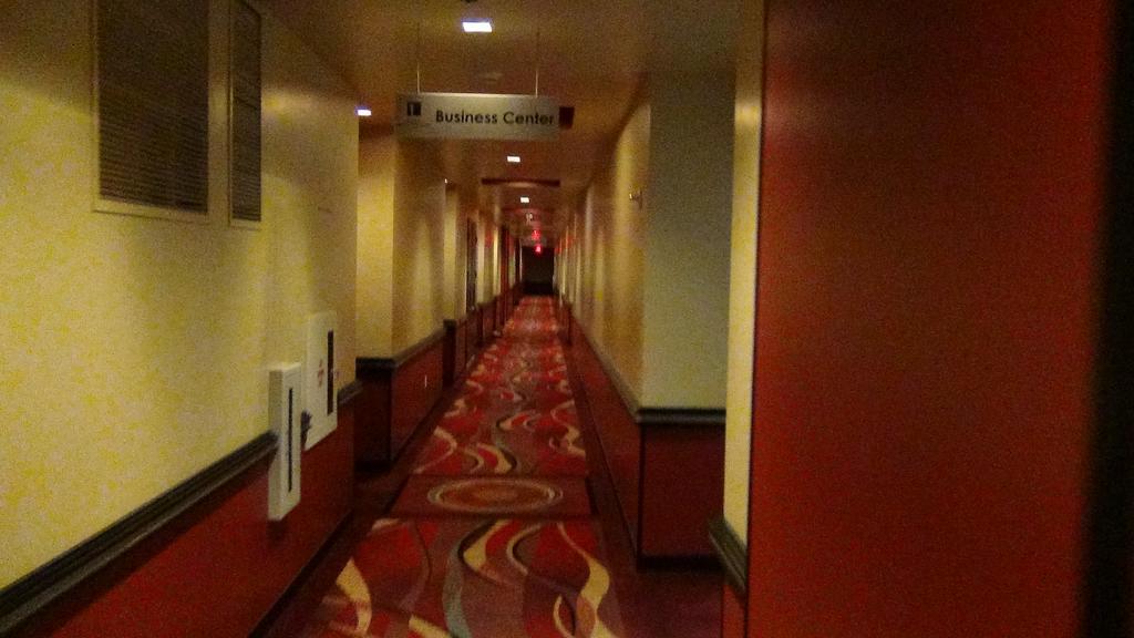 At Elara Vegas Center Strip-no Fees Aparthotel *
