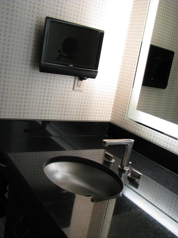 At Elara Vegas Center Strip-no Fees Aparthotel Las Vegas