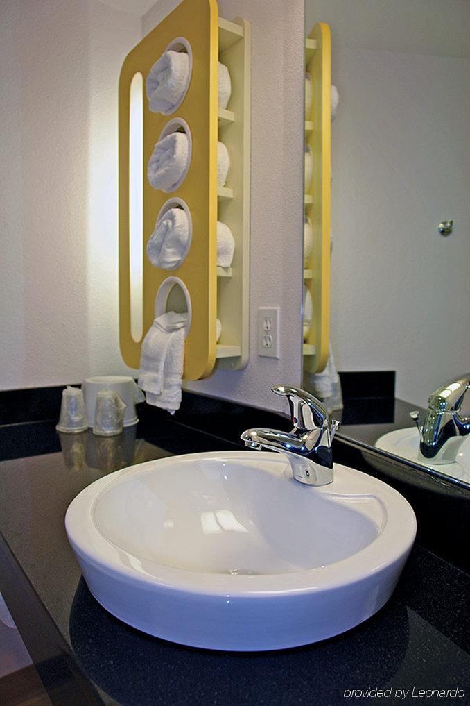 Studio 6 Suites Las Vegas, Nv - Tropicana Hotel Las Vegas