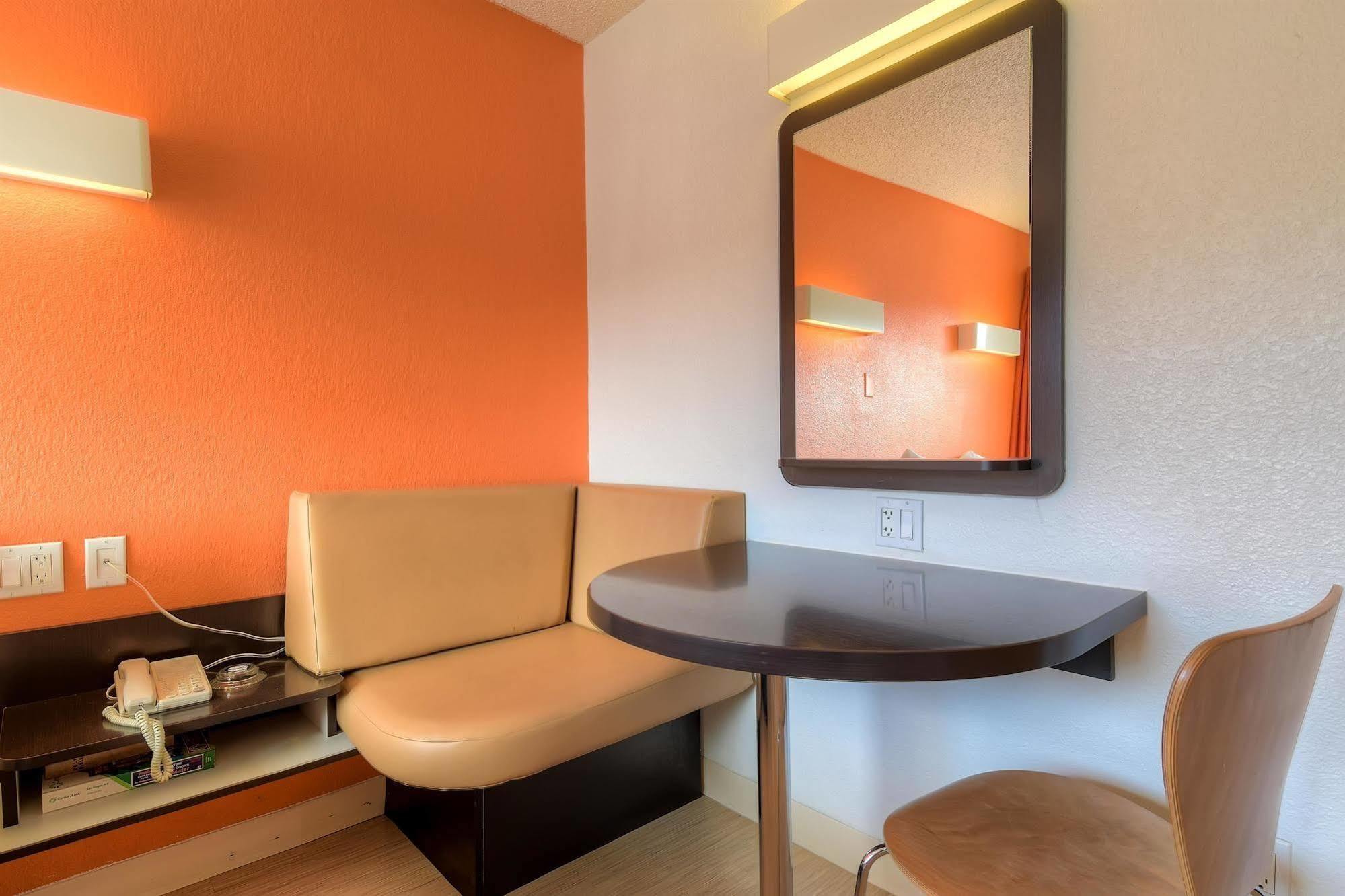 Hotel Studio 6 Suites Las Vegas, Nv - Tropicana Las Vegas