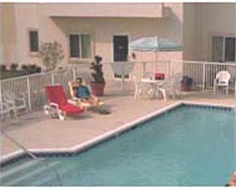 Studio 6 Suites Las Vegas, Nv - Tropicana Hotel 2*