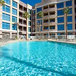 Staybridge Suites Las Vegas - Stadium District