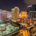 No Resort Fee Strip View Balcony+ Valet Parking
