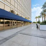 Five Star Trump Hotel No Resort And Cleaning Fees