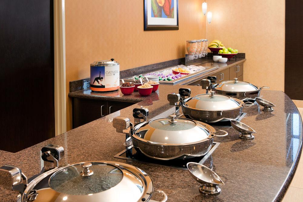 Hotel By Marriott Hughes Center Las Vegas