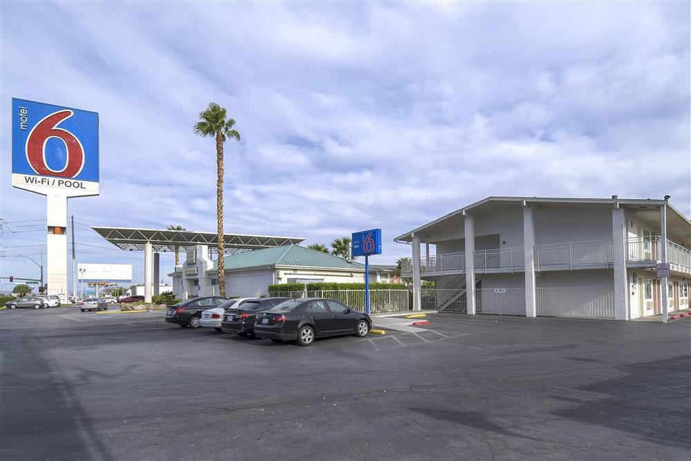 Hotel 6 Vegas, Nv - I-15 Stadium 2*
