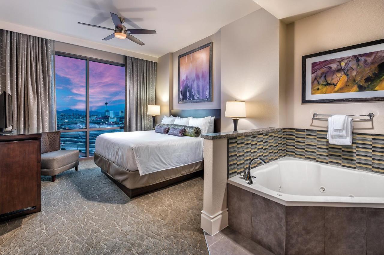 Resort Club Wyndham Desert Blue