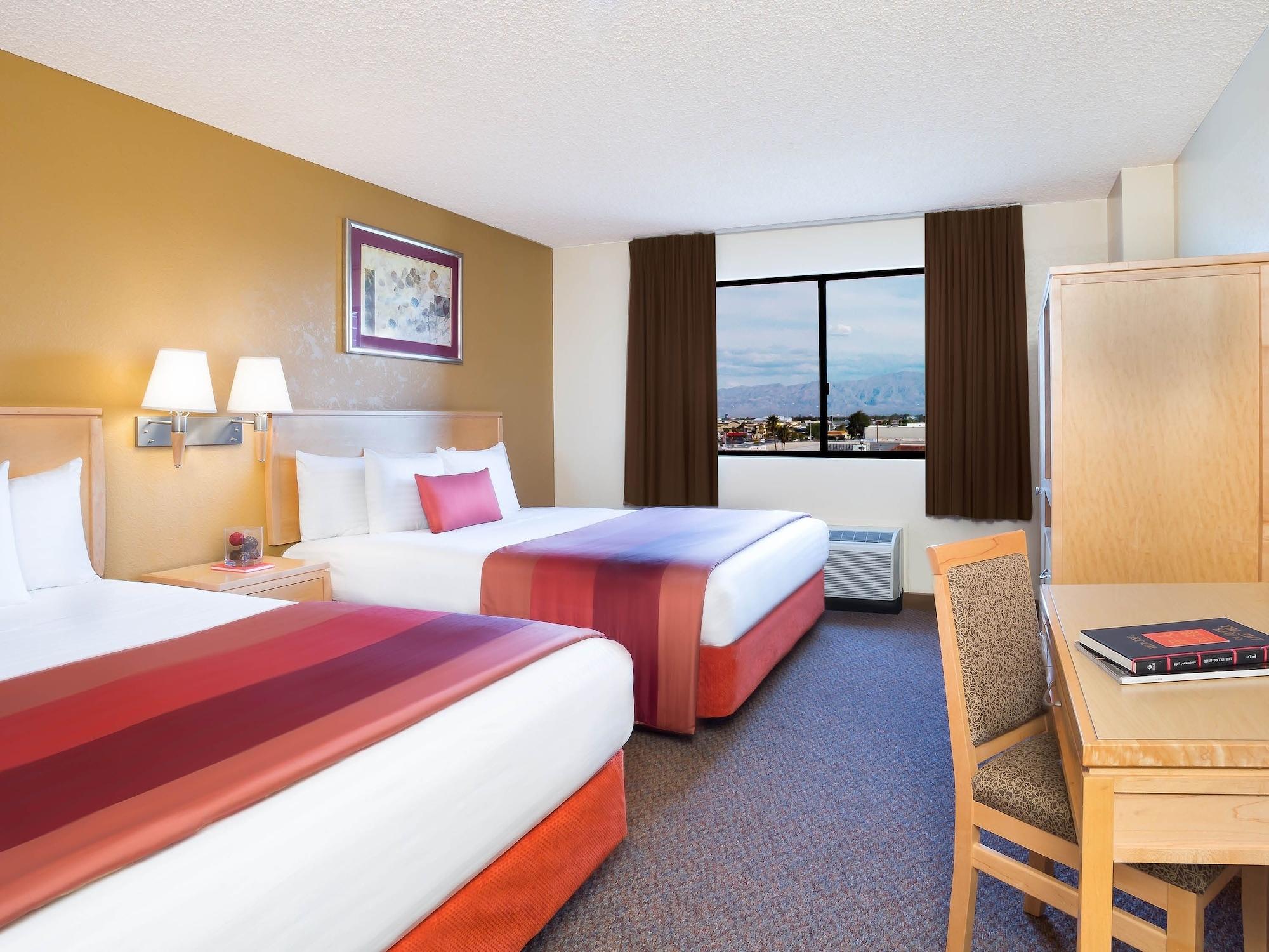 Hotel Arizona Charlie's Decatur