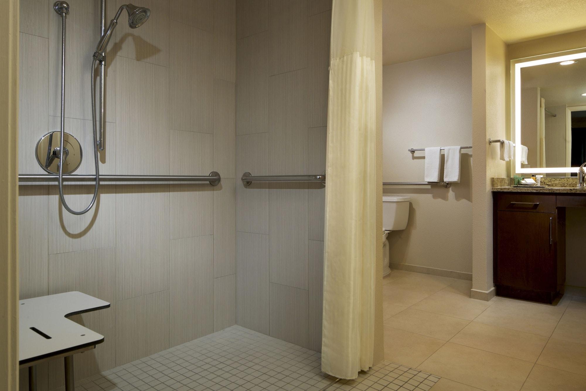 Hilton Grand Vacations Club Paradise Resort Las Vegas