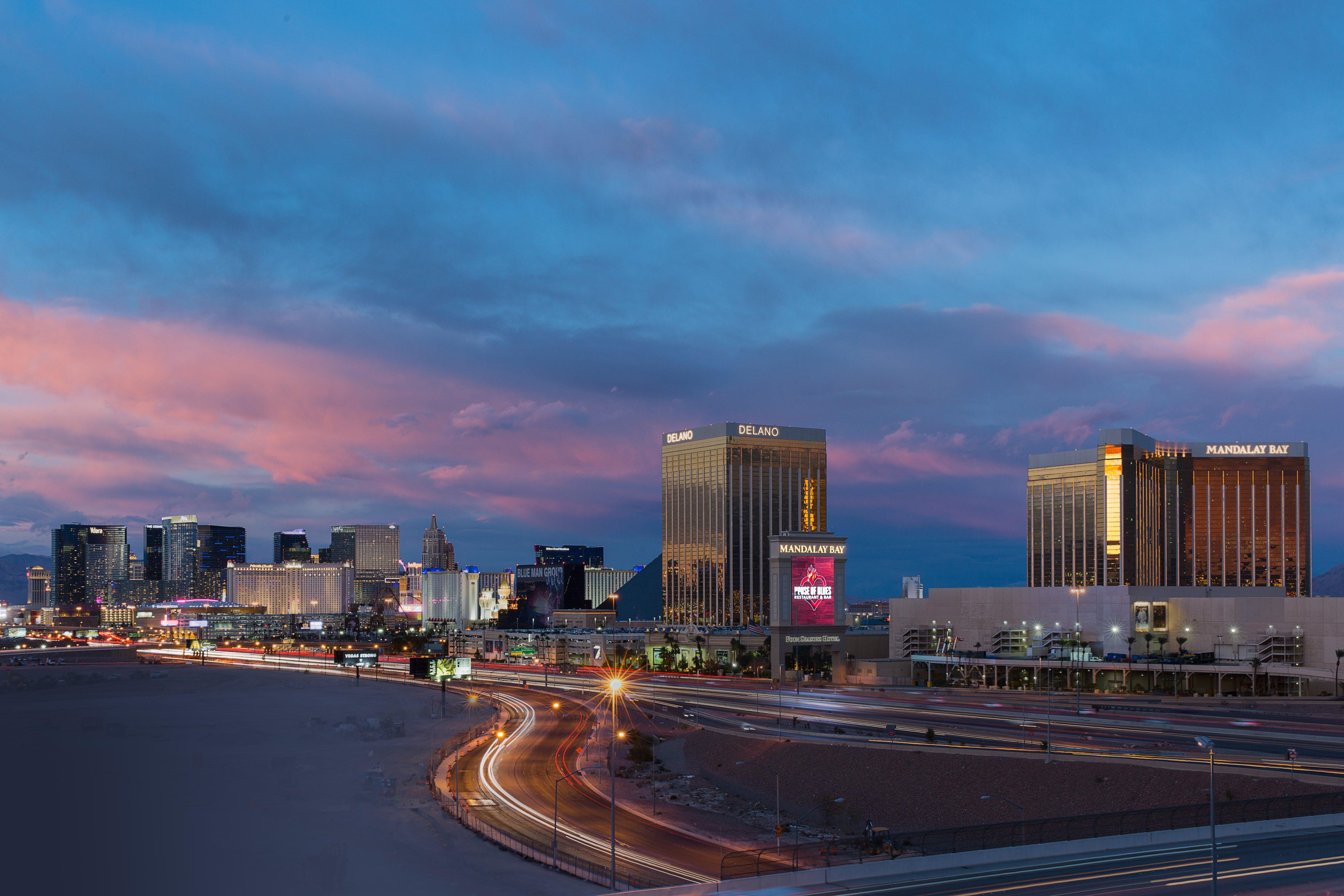 Staybridge Vegas - Stadium District Hotel 3*