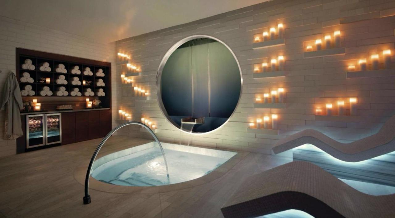 Vdara Beautiful On 22nd Flr Free Valet Parking * Las Vegas