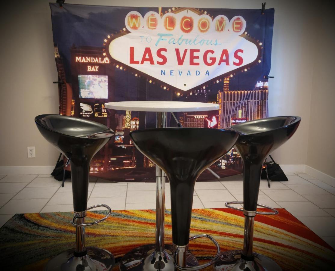 Heart Of Vegas * Las Vegas