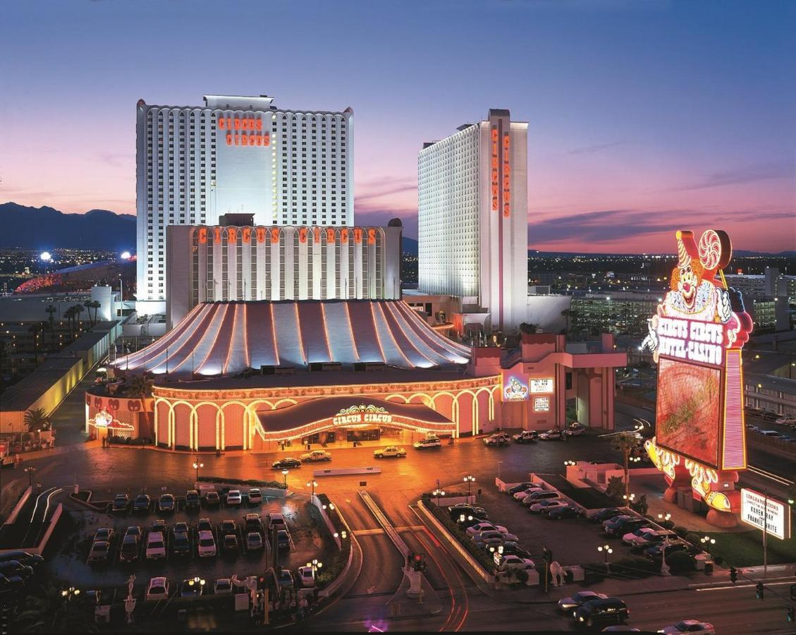 Fun And Exciting Circus Circus Vegas Strip Unit Family Getaway * Las Vegas