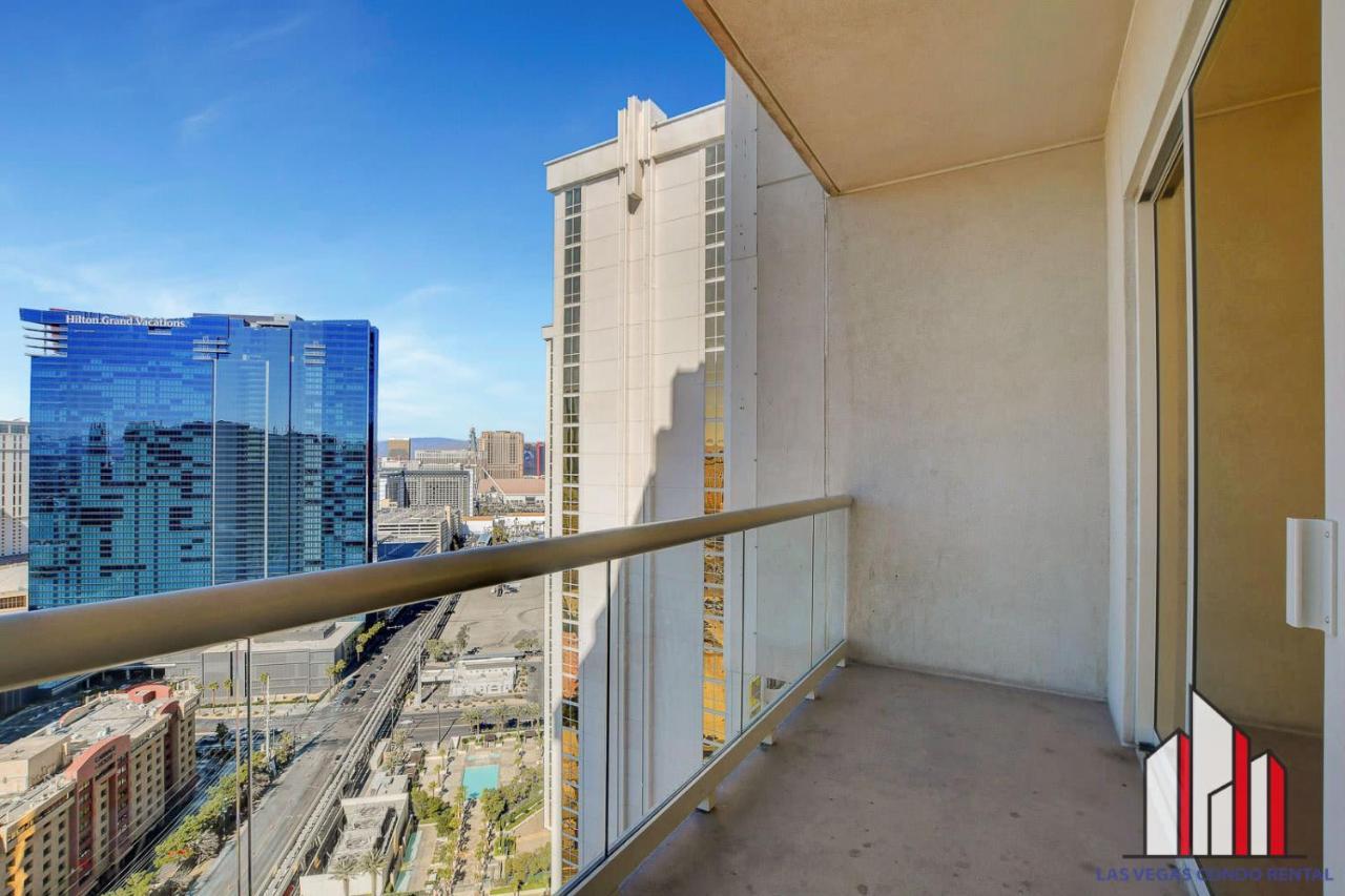 Holiday home Mgm Signature-29-607 F1 Track & Strip View Balcony *