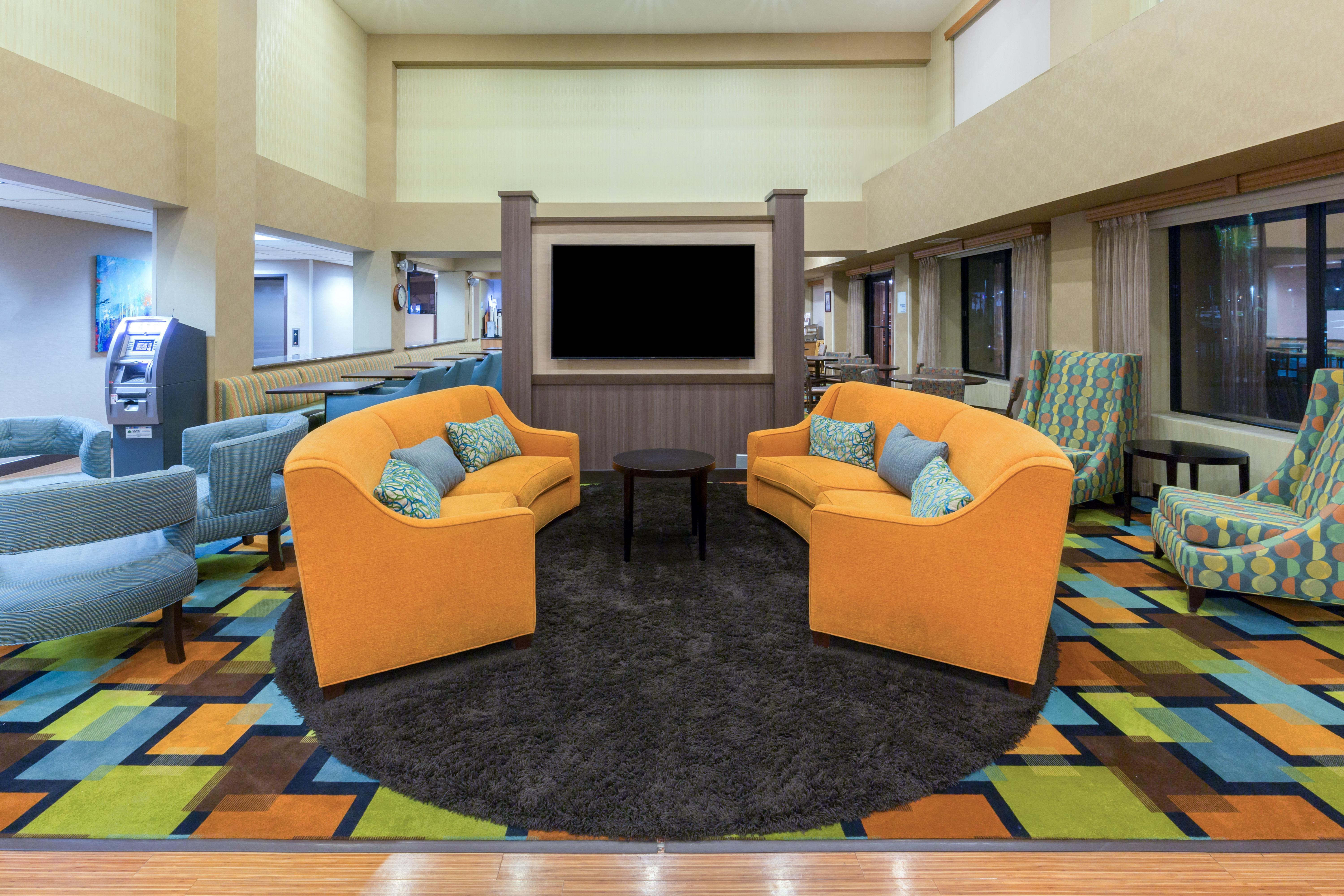 Hotel Holiday Express And - Henderson By Ihg 3*