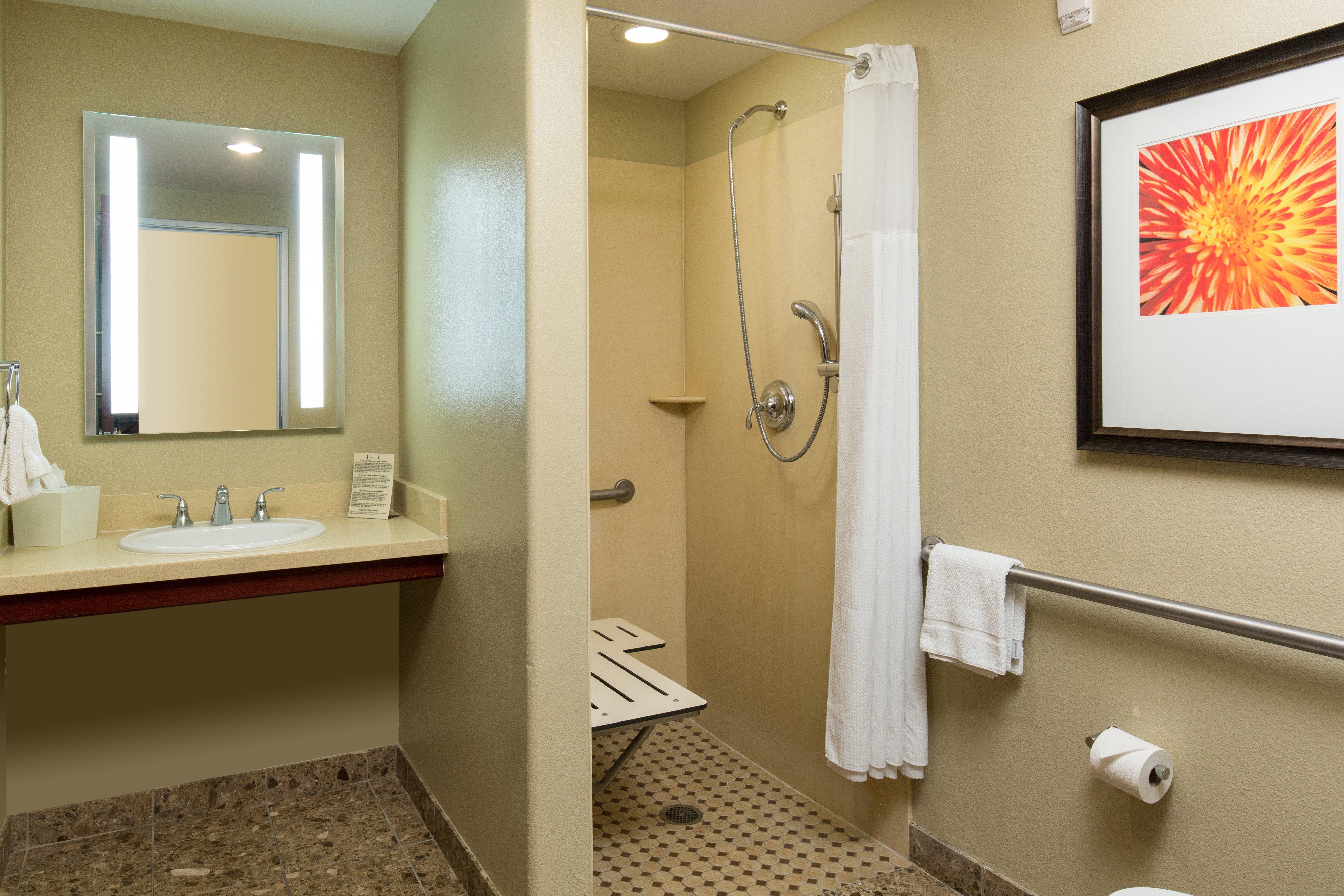 Staybridge Vegas - Stadium District 3*
