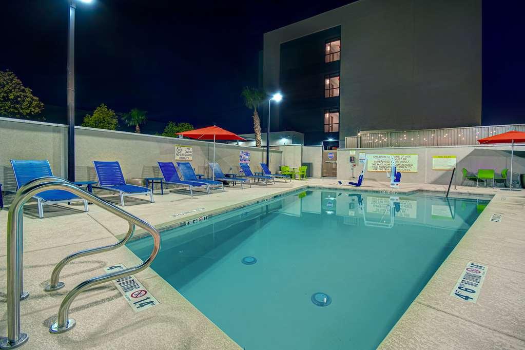 Hotel Home2 By Hilton Vegas North Las Vegas