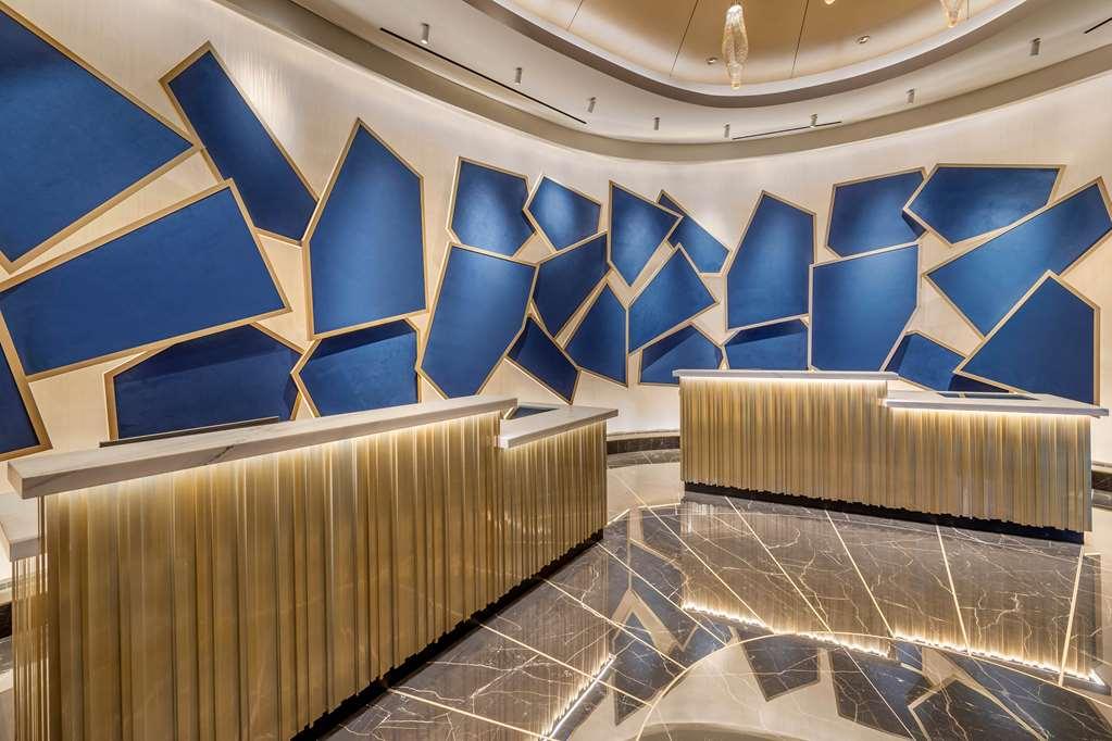 Hilton Club Elara Vegas Hotel