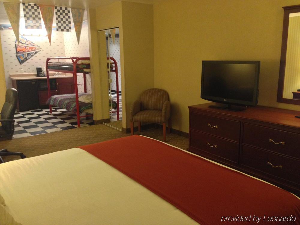 Holiday Express And - Henderson By Ihg Hotel Las Vegas