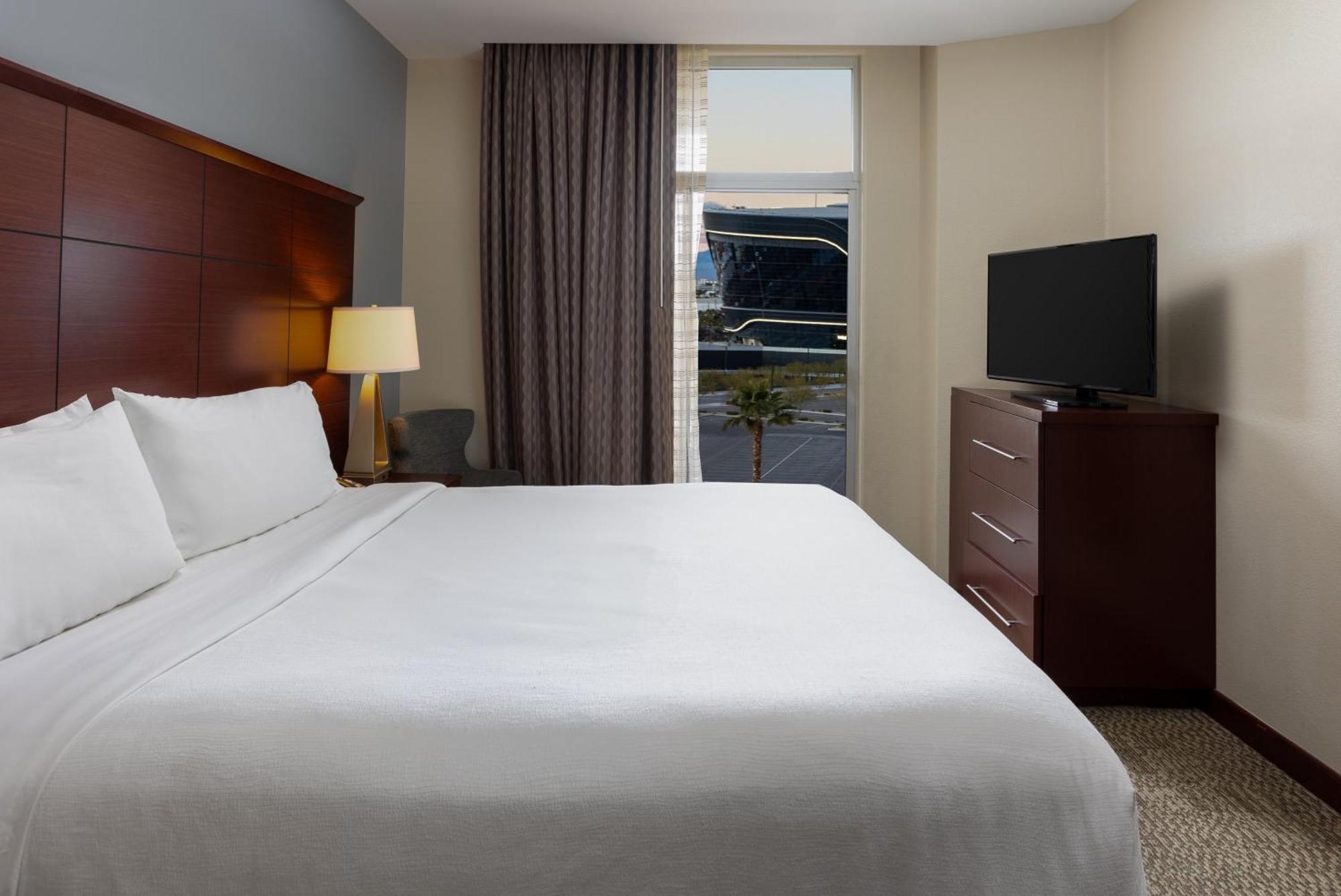 Staybridge Vegas - Stadium District Hotel Las Vegas