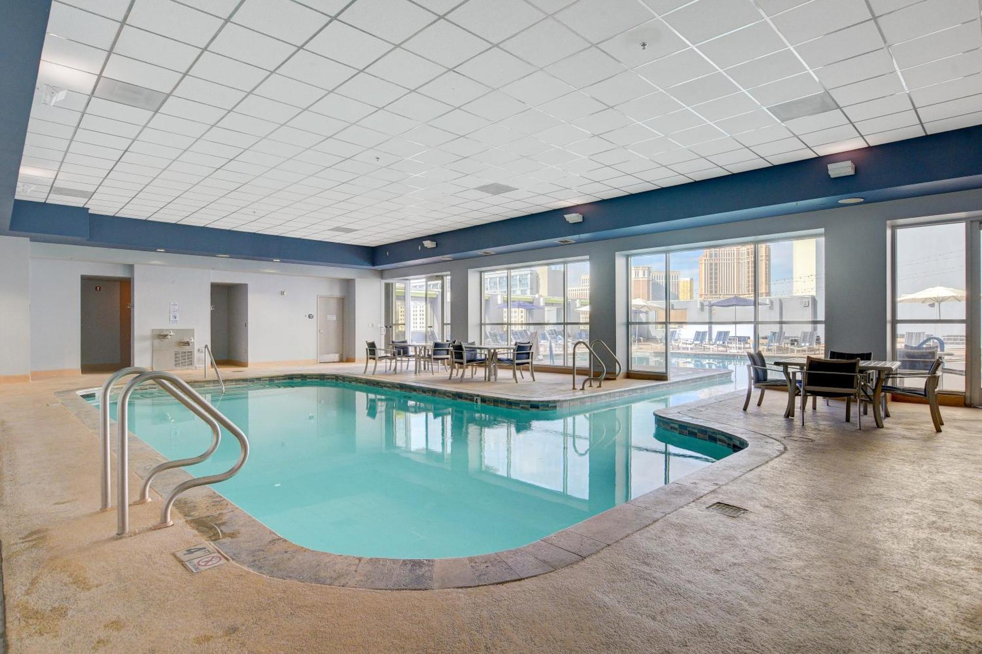 Princess * Platinum With Balcony Strip View Las Vegas
