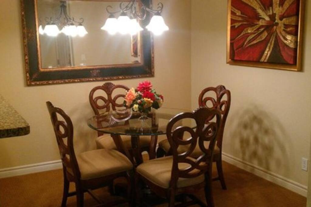 Apartment Weekend In Vegas - One Bedroom Next To Sphere! Las Vegas