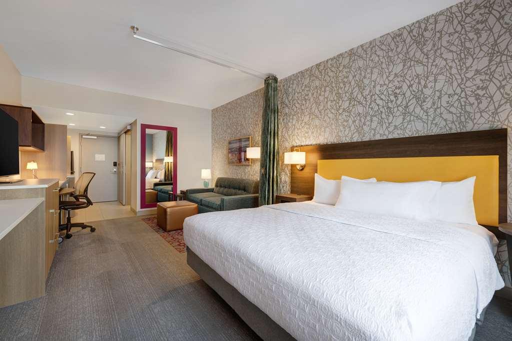 Home2 By Hilton Vegas I-215 Curve Hotel *