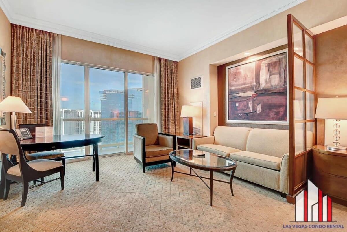 Mgm Signature-32-607 F1 Track & Strip View Balcony Holiday home Las Vegas