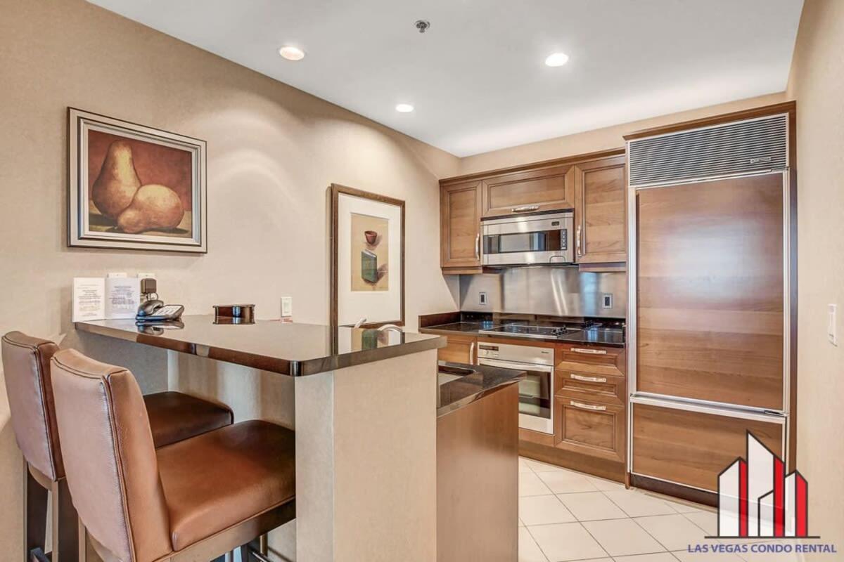 Holiday home Signature 2br3ba Balcony Combo Units 28-602 And 04