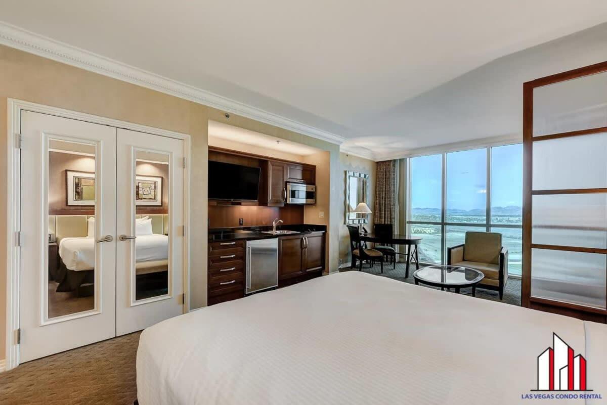 Signature 2br3ba Balcony Combo Units 20-618 And 20 Holiday home *