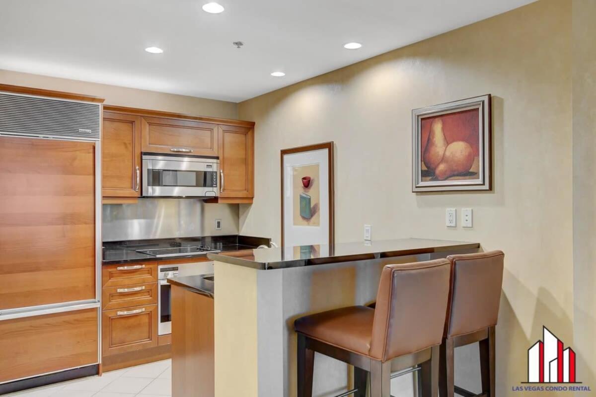 Signature 2br3ba Balcony Combo Units 20-618 And 20 Holiday home