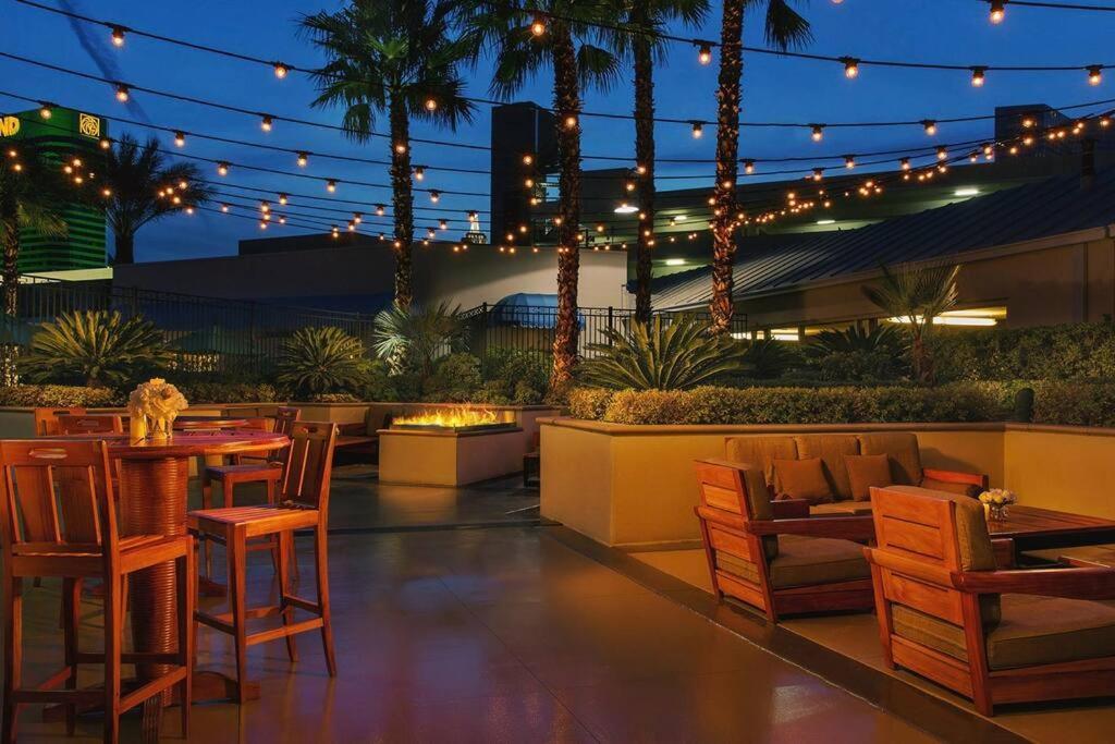 8th Flr Mgm Signature Studio, Strip View, No Fee