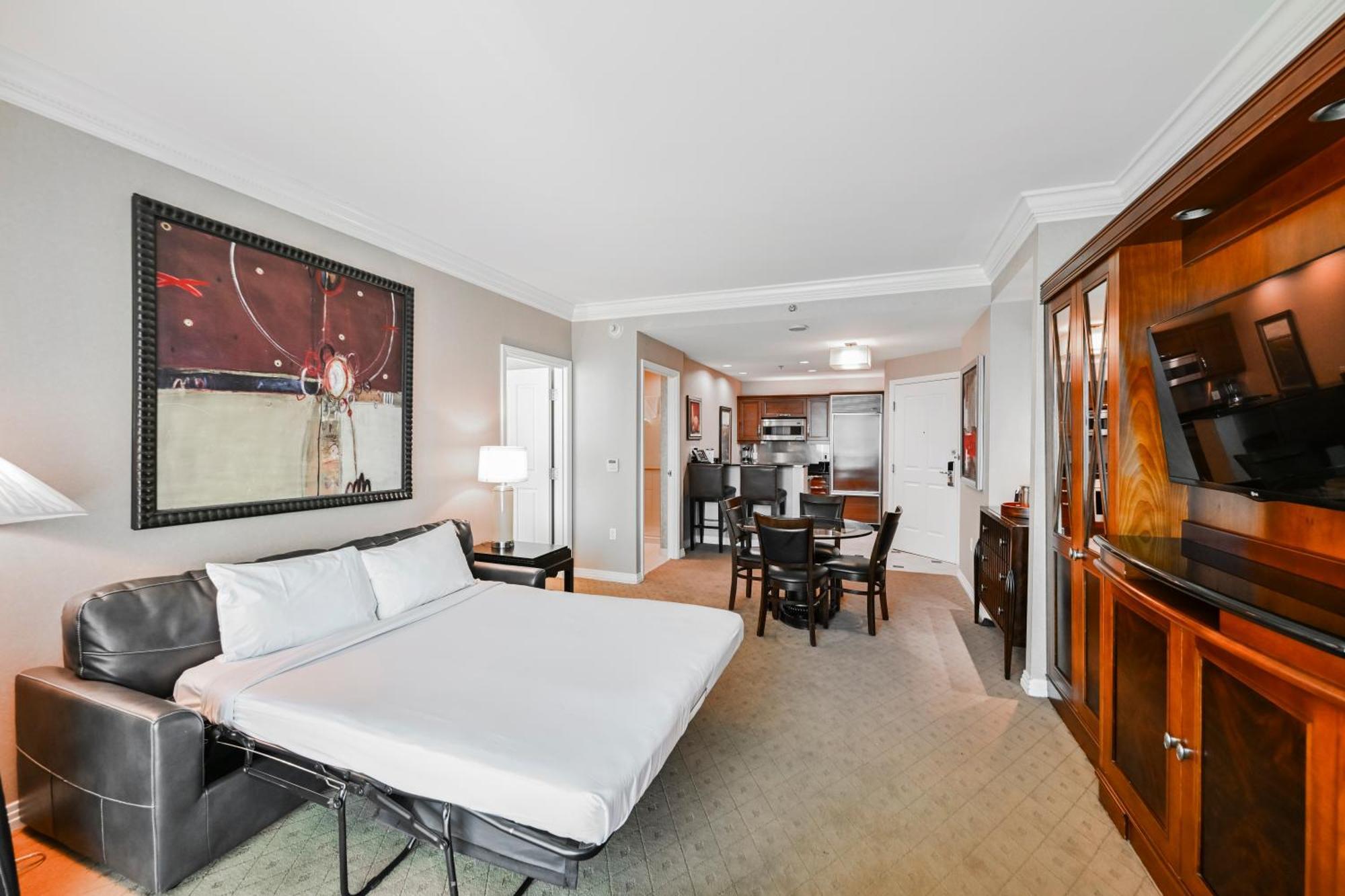 Aparthotel Stripviewsuites At Signature 3*