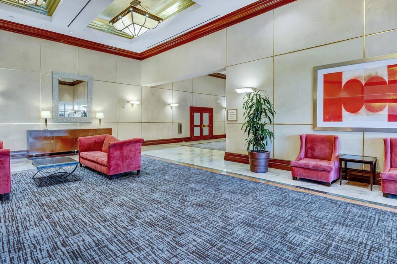 Luxury Mgm With Pool Gym And Jacuzzi Bathtub Apartment *