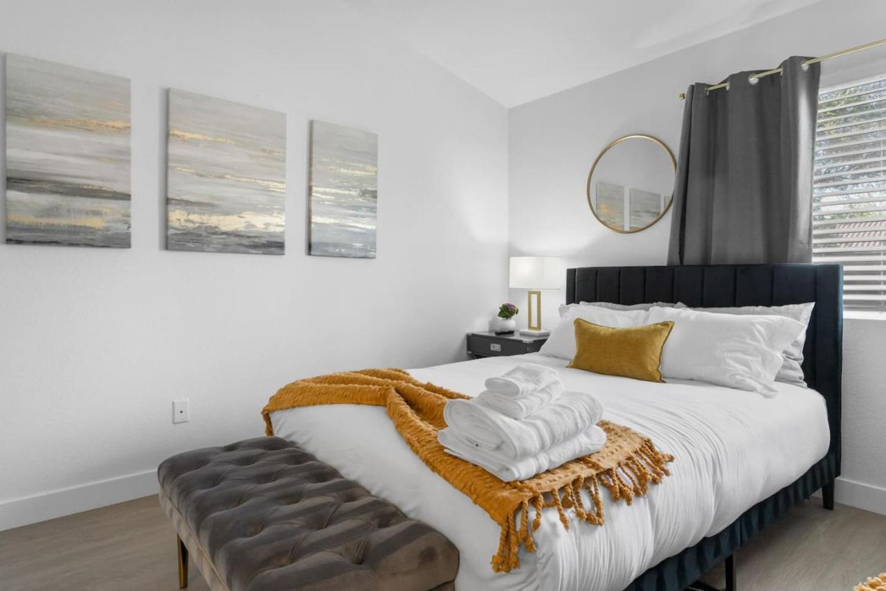 Holiday home Stylish 4br With New Pool By Craig Park *