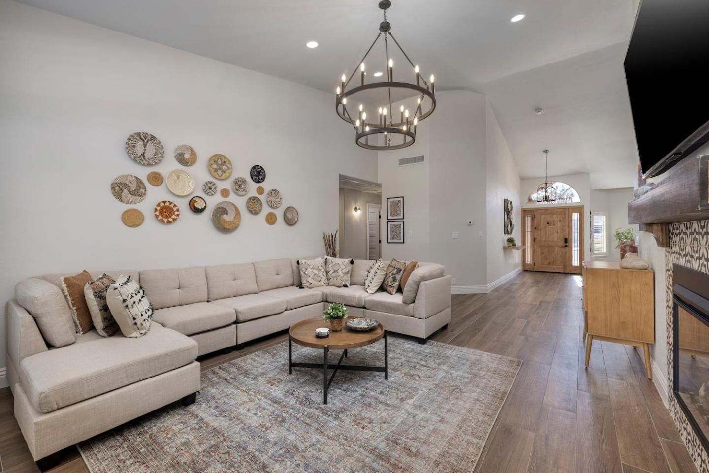 Holiday home Brand New Listing Modern Hacienda Heated Pool Las Vegas