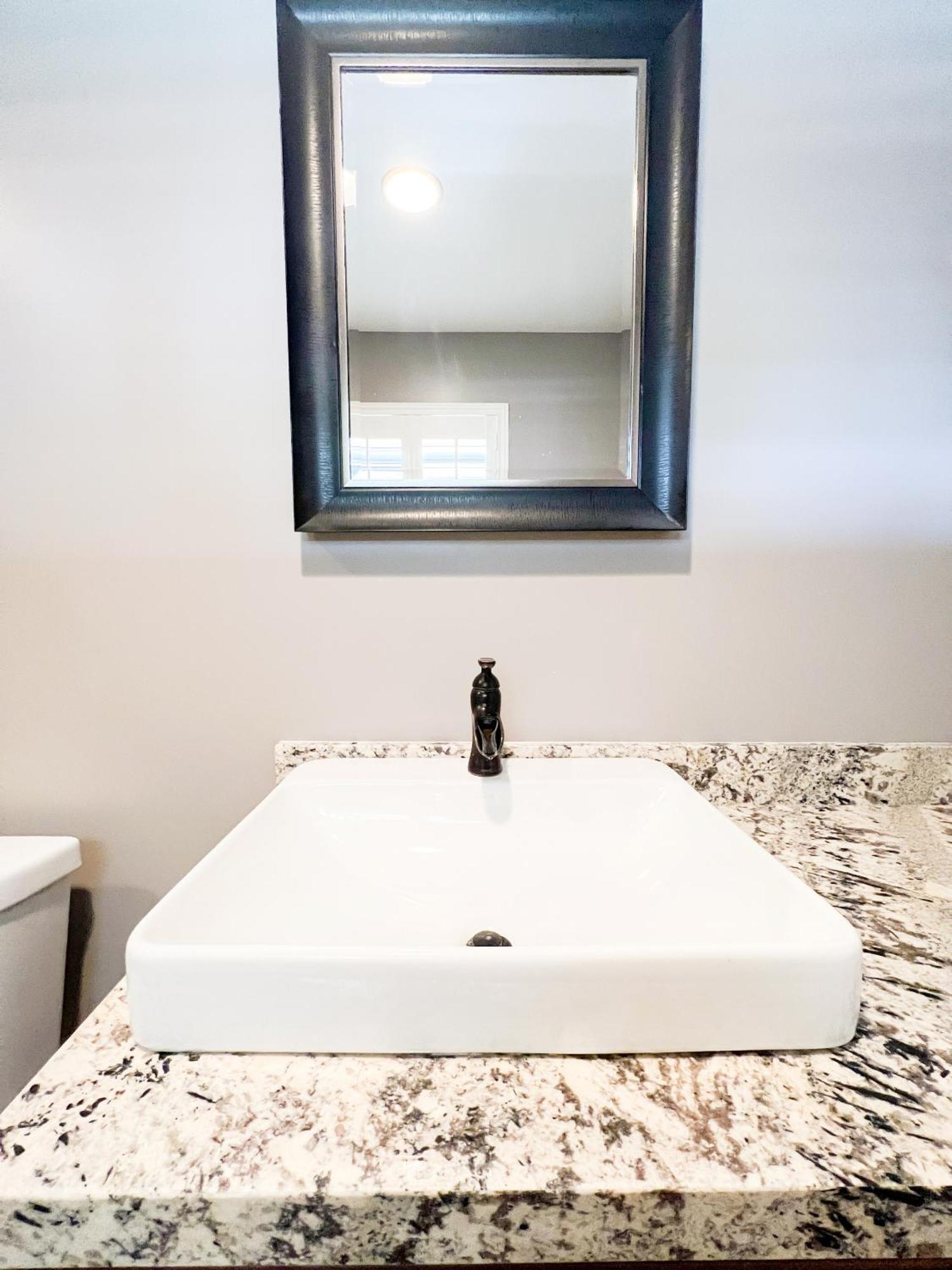 Holiday home Lux Private - Pool, Billiards, 8 Smart Tvs, Board Games, Cotton Bedding - The Stone Sanctuary At Mccullough Hills Trailhead