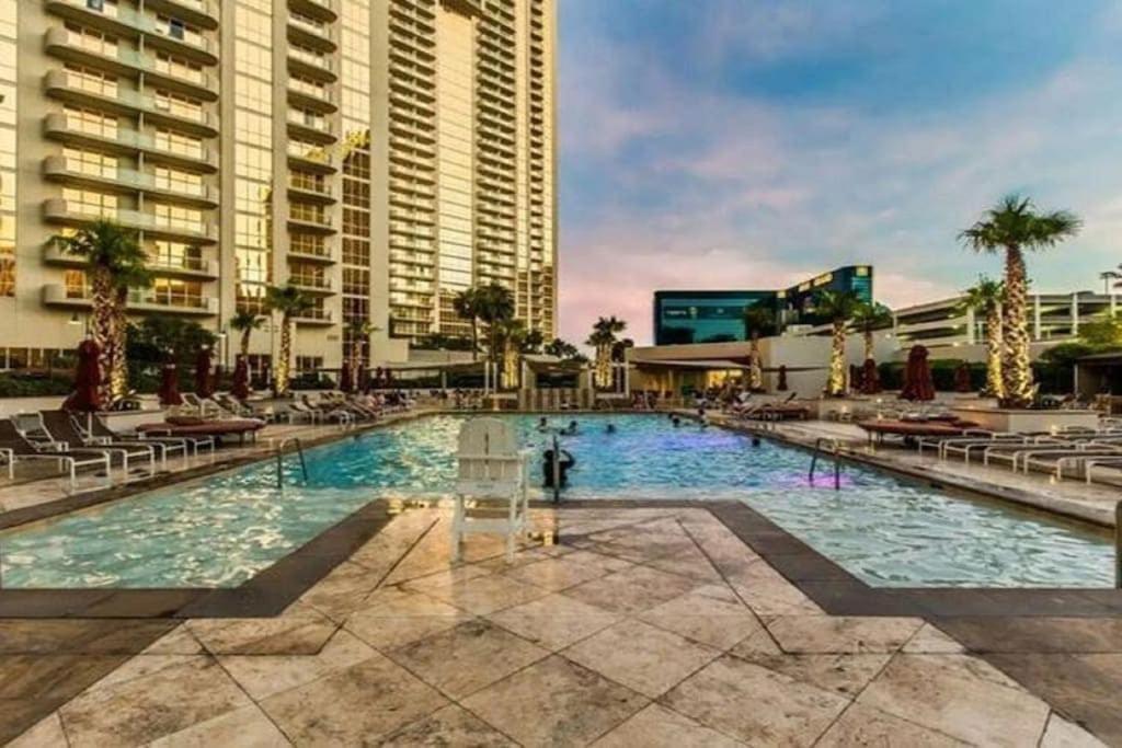 Mgm 32nd Flr Mountain View 32818 Holiday home Las Vegas