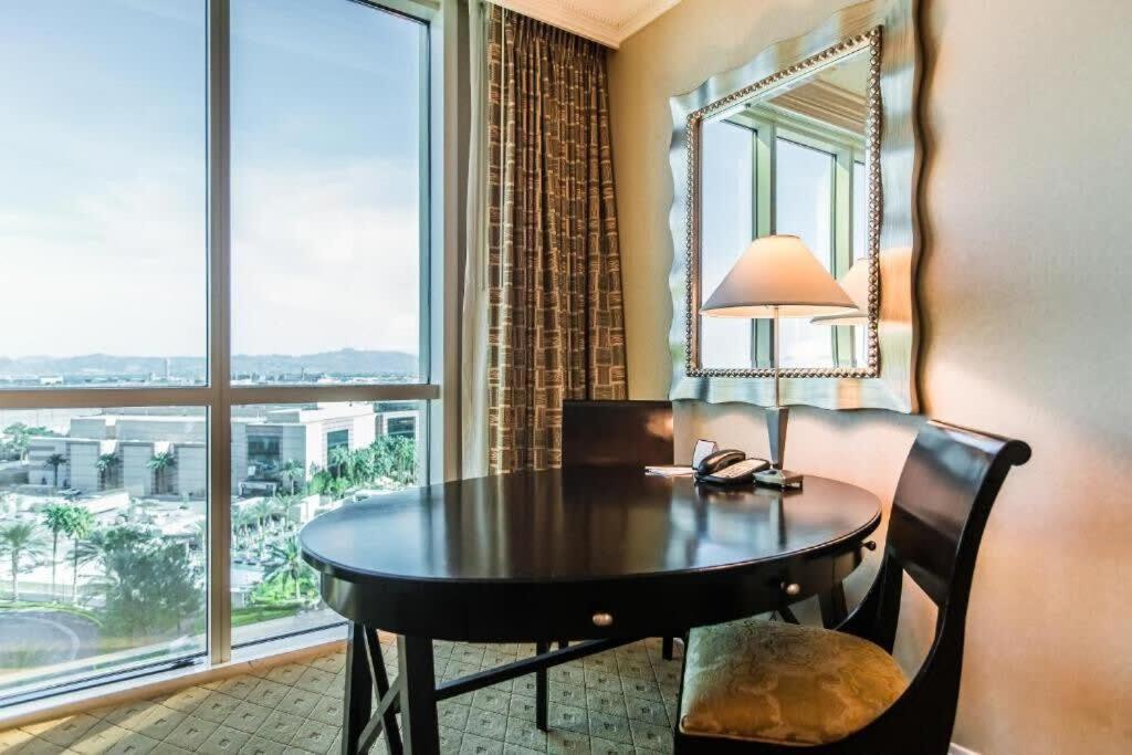 Stunning Mgm Strip View 26611 Holiday home *