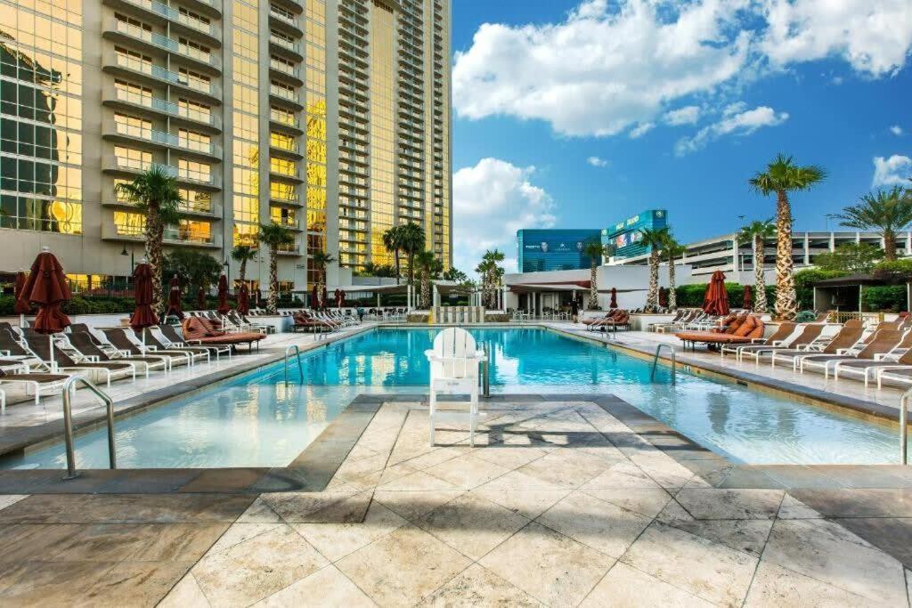 Holiday home Stunning Mgm Strip View 26611 Las Vegas