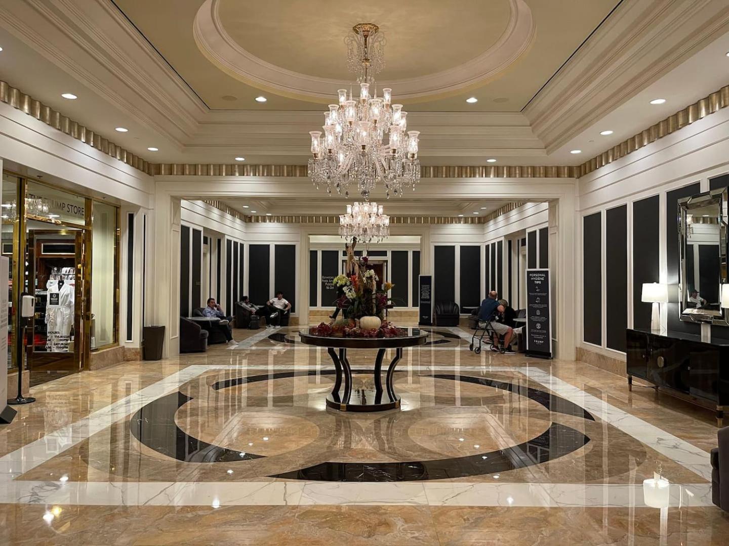 Five Star Trump No And Cleaning Fees *