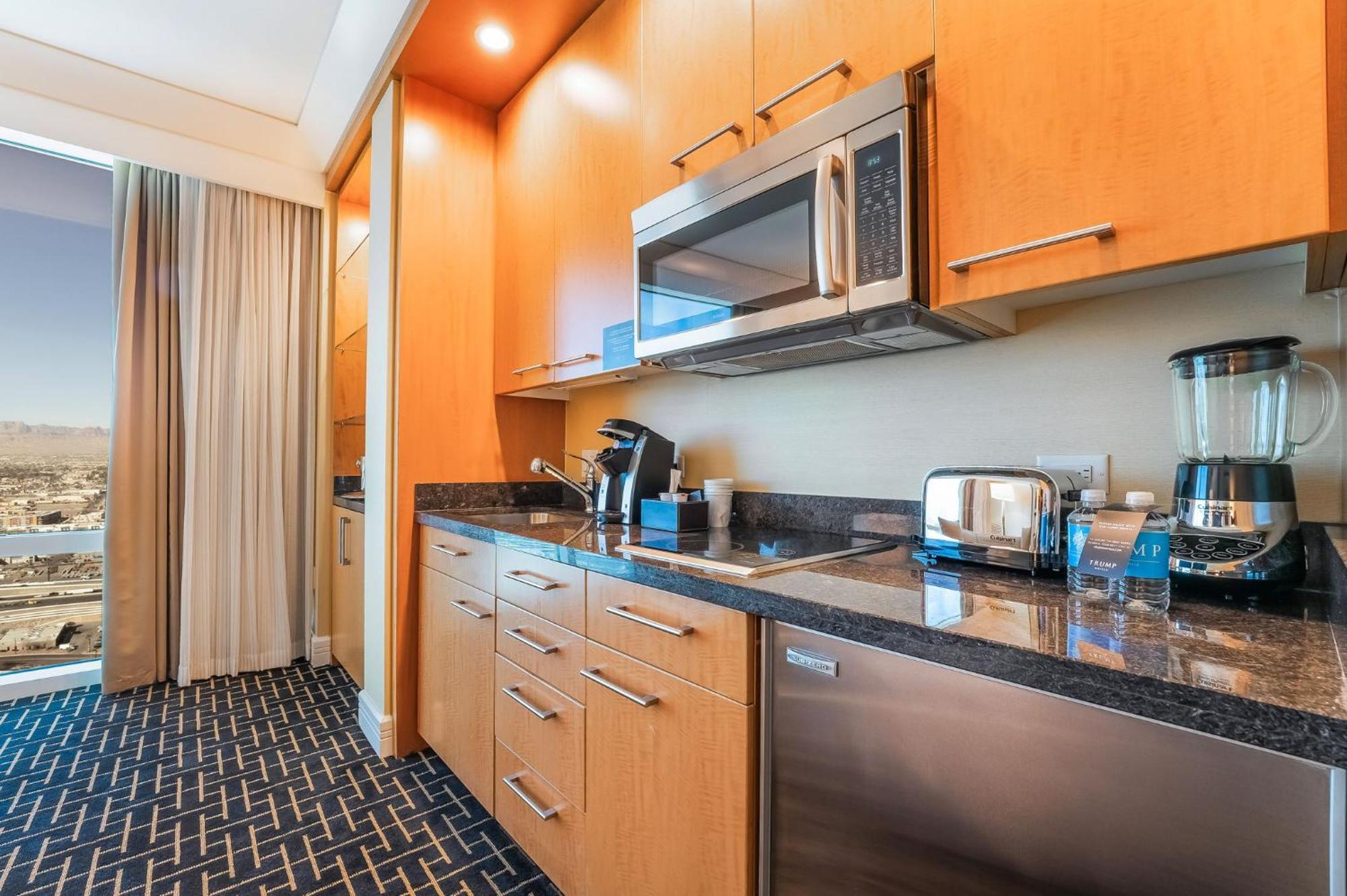 Five Star Trump No And Cleaning Fees Holiday home Las Vegas
