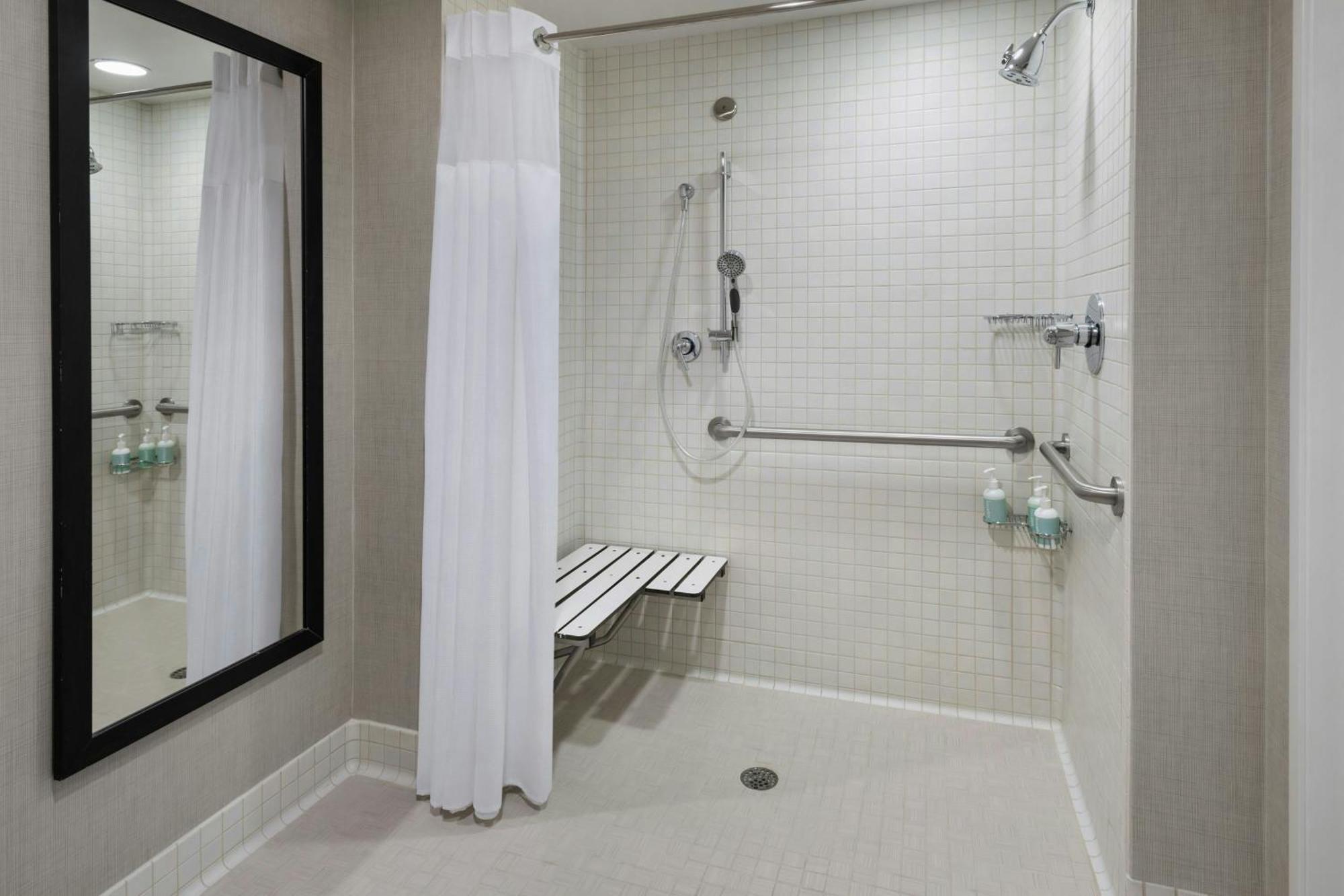 Hotel By Marriott Convention Center Las Vegas