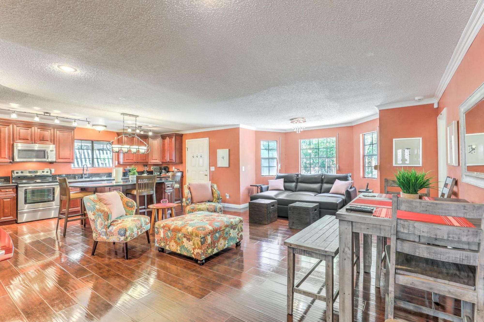 The Oasis At The Lakes Bed & Breakfast