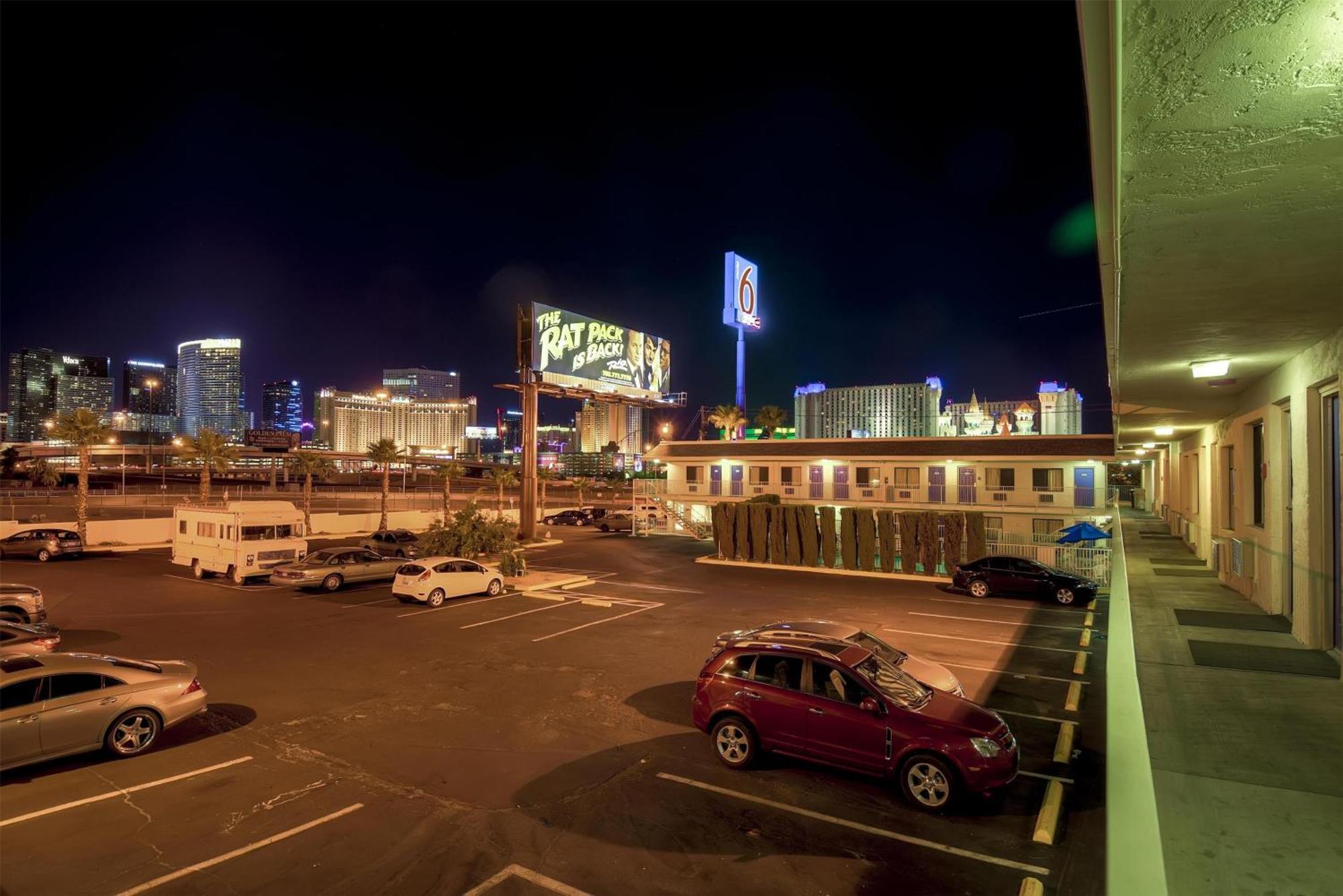 6 Vegas, Nv - I-15 Stadium 2* Las Vegas
